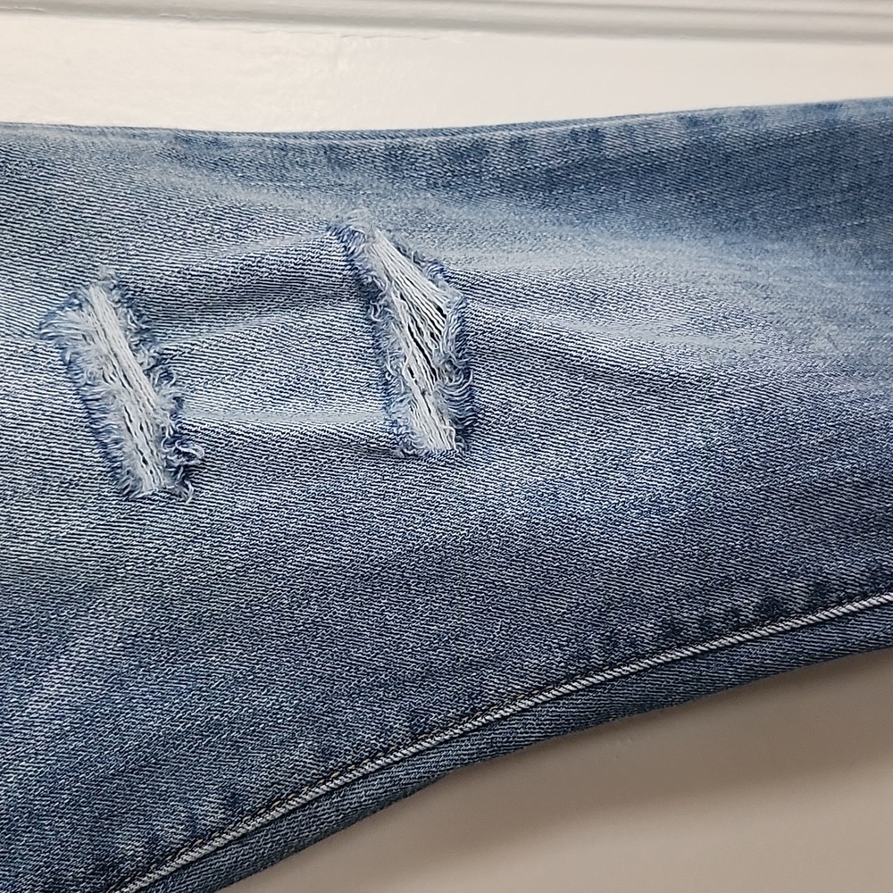 Levi's Classic Blue Distressed Skinny Women Jeans, 33 - Picture 7 of 14
